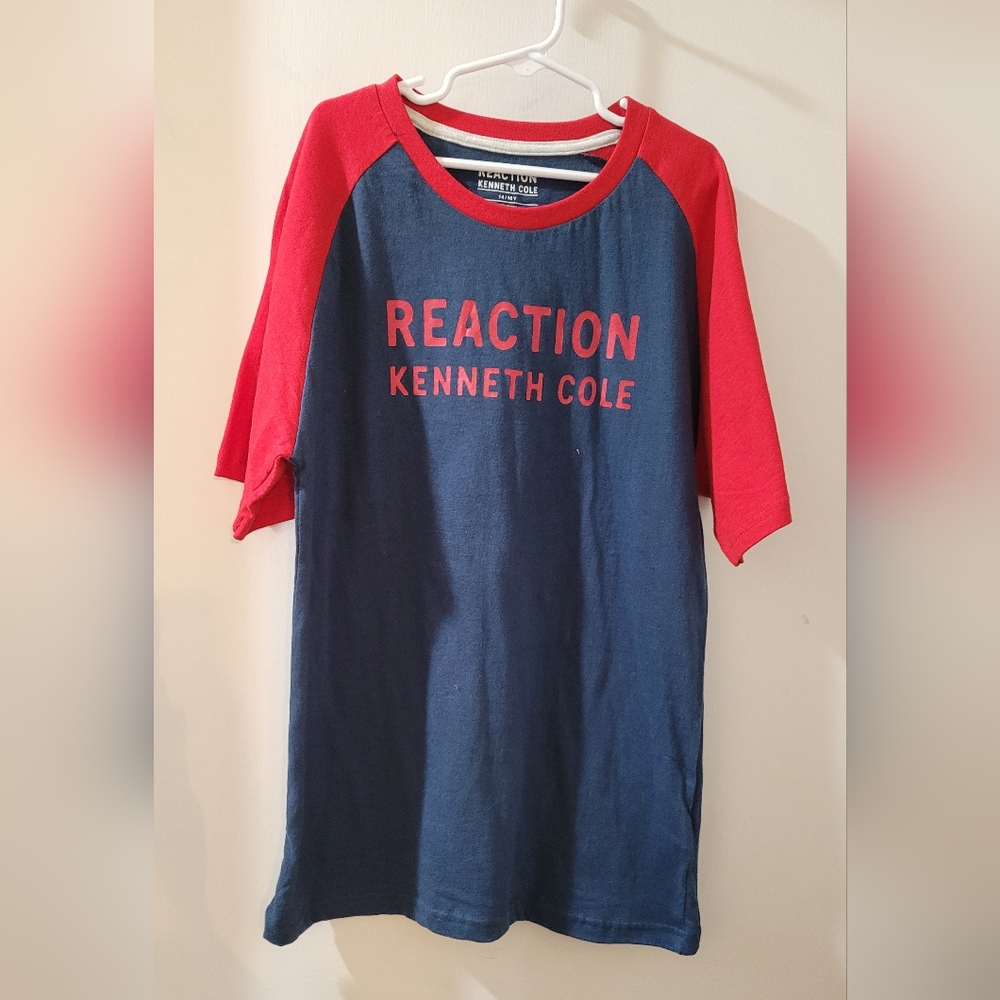 NWOT Reaction Kenneth Cole
